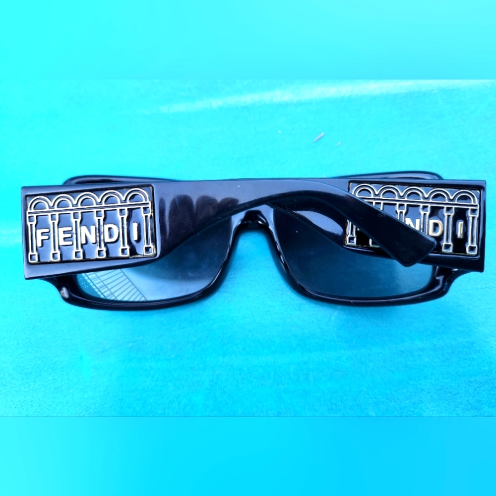 Fendi cold insert Women's Sunglasses